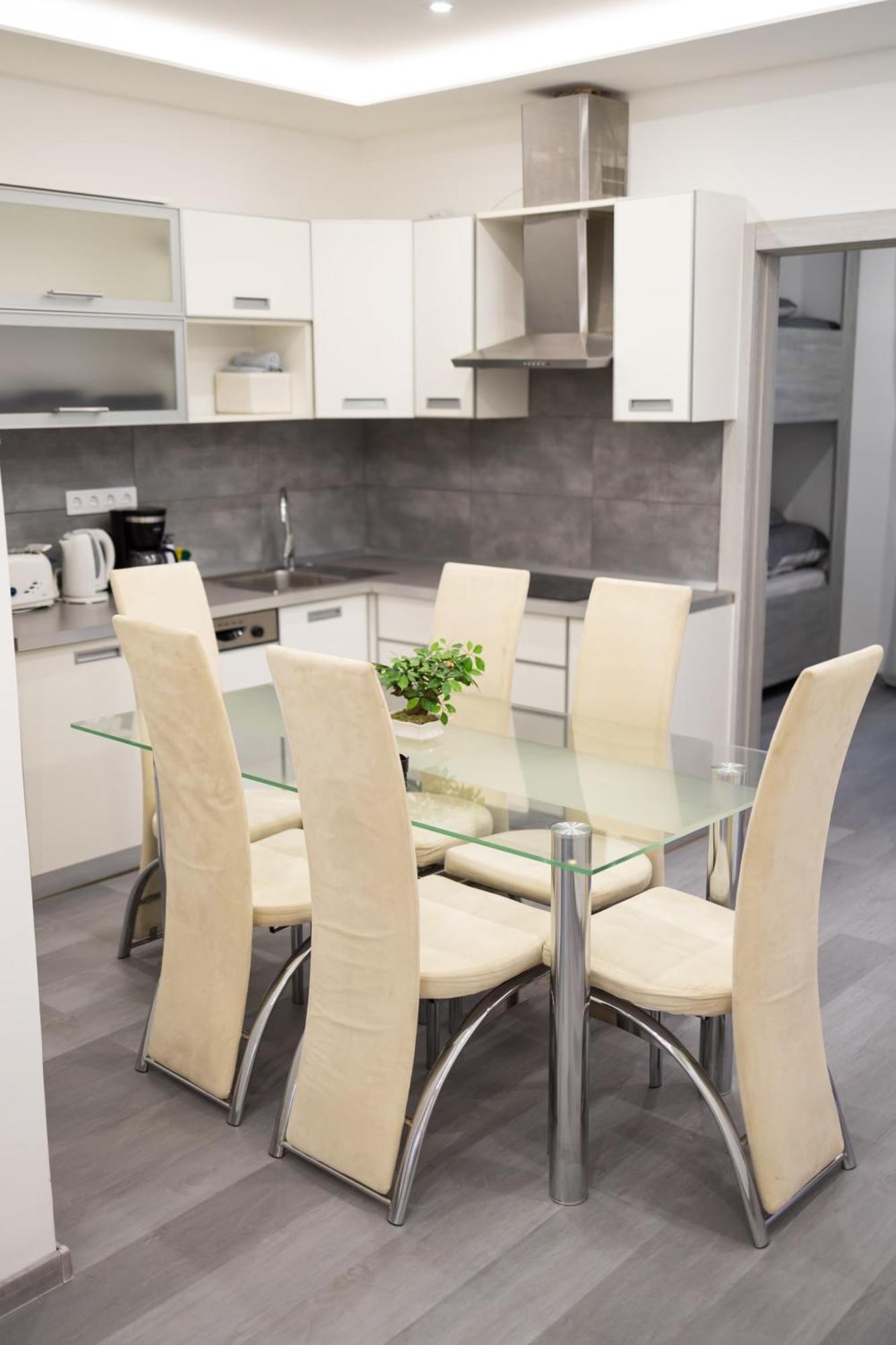 Fonix Apartman Debrecen Exterior foto