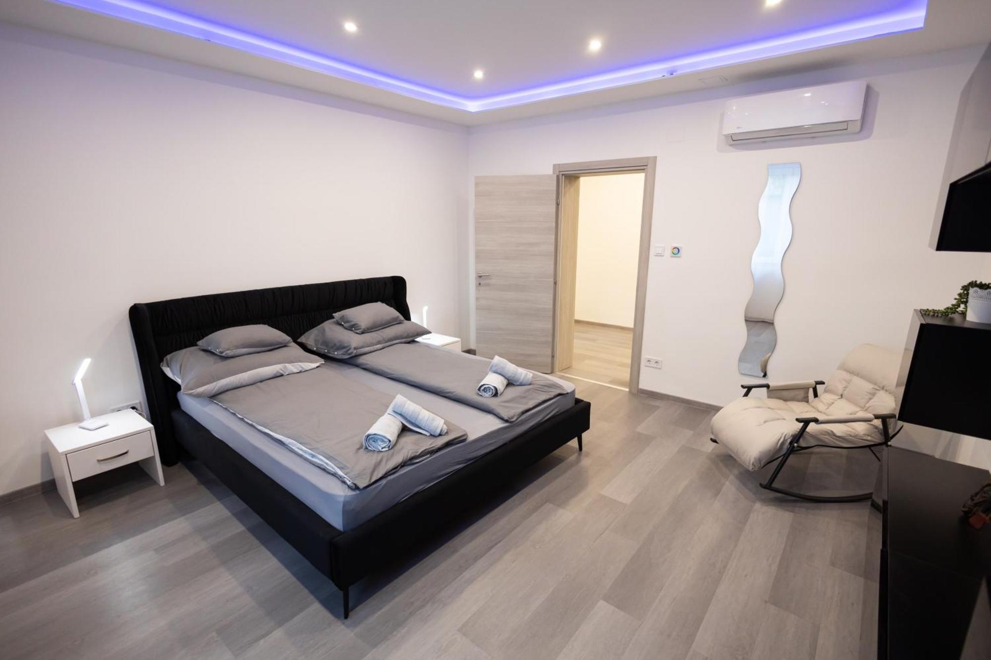 Fonix Apartman Debrecen Exterior foto